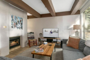 009 Vail International condo